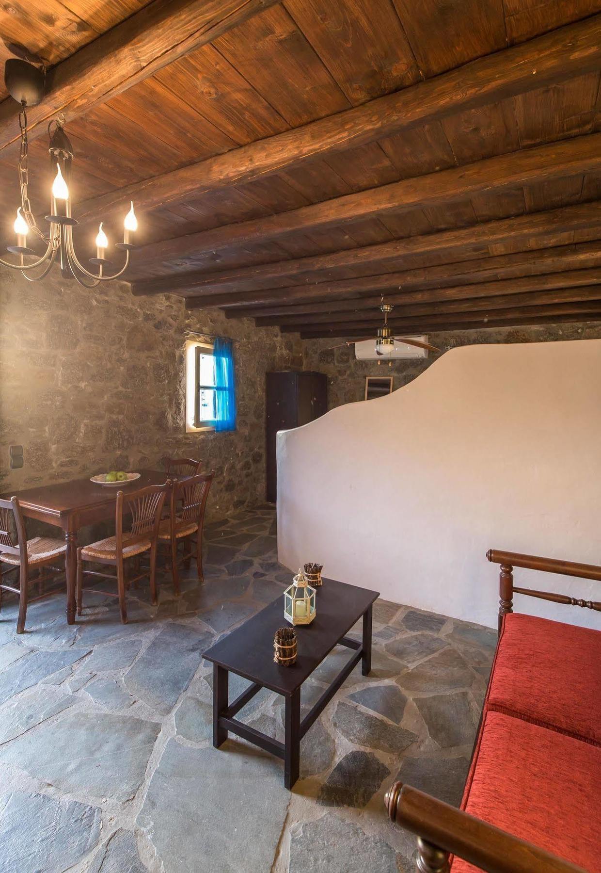 Golden Sunset Villas Agios Ioannis Diakoftis Eksteriør bilde