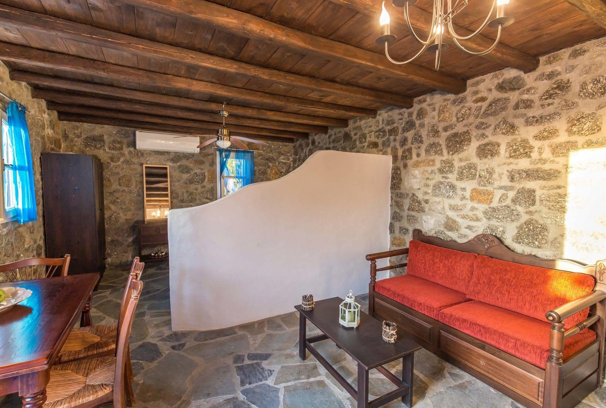 Golden Sunset Villas Agios Ioannis Diakoftis Eksteriør bilde