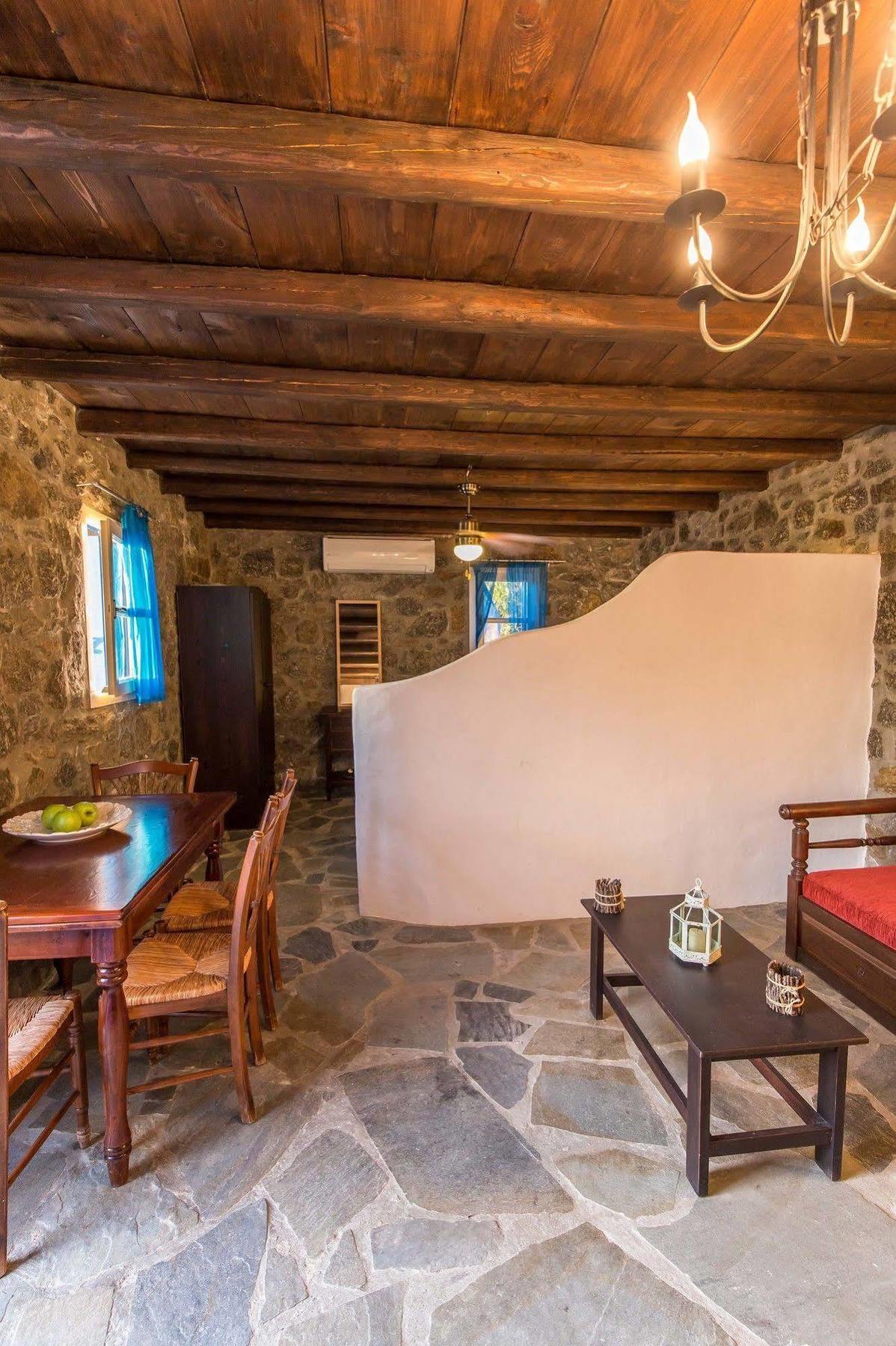 Golden Sunset Villas Agios Ioannis Diakoftis Eksteriør bilde